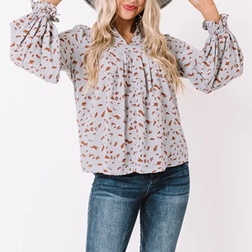 New without tags Entro top size medium